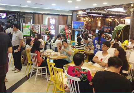 最热餐饮加盟品牌“鱼你在一起”酸菜鱼米饭加盟